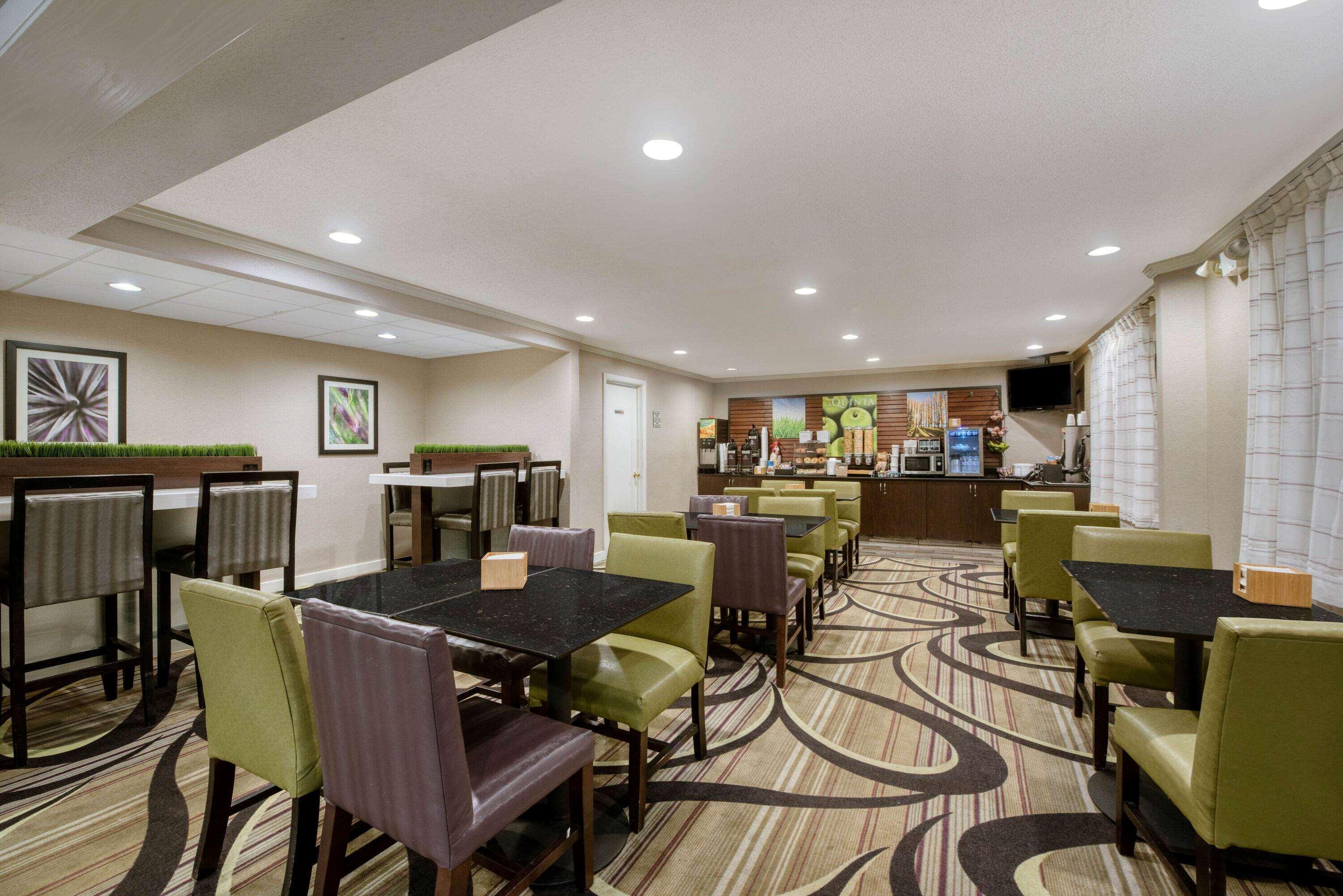 Hotel La Quinta By Wyndham Cleveland Macedonia Extérieur photo